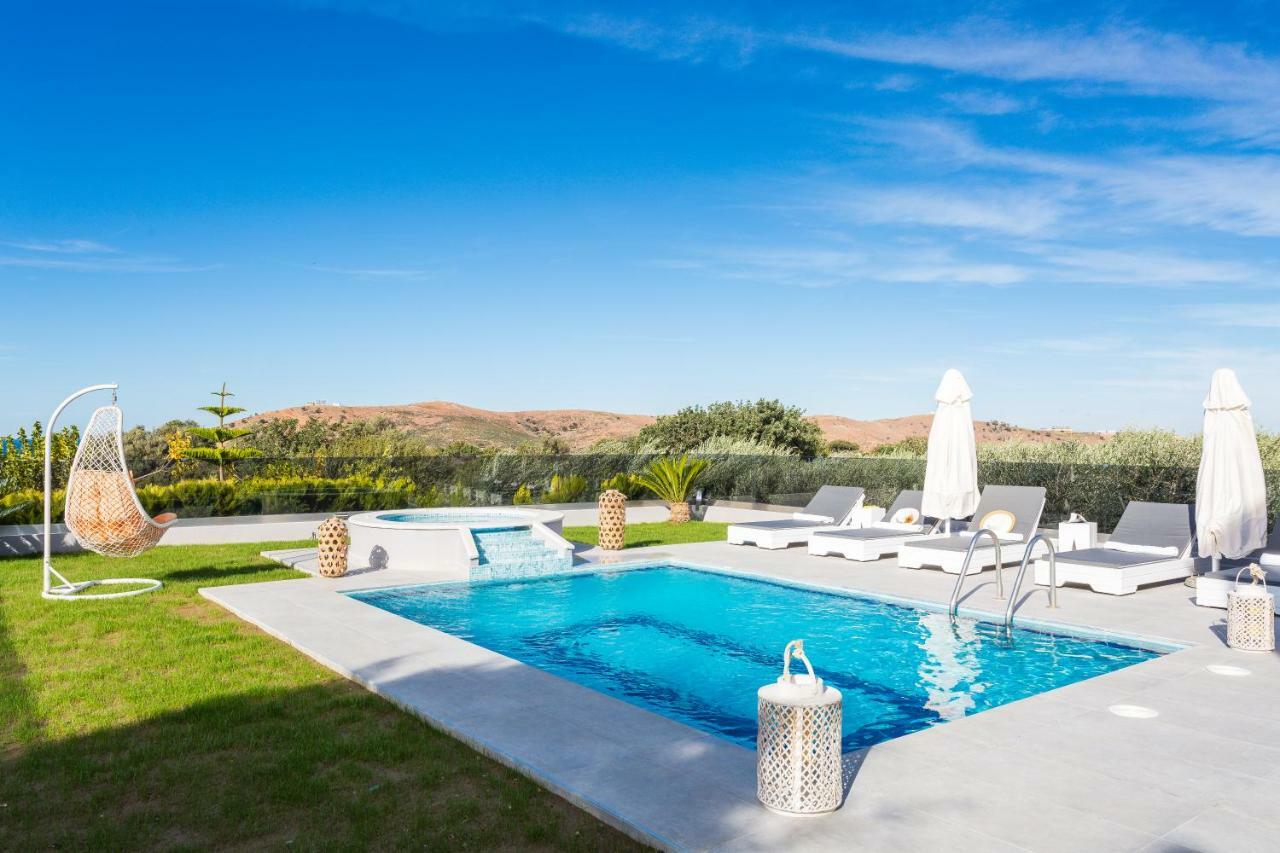 Evangelos Villas, Lavish Touch, By Thinkvilla Angeliana  Экстерьер фото